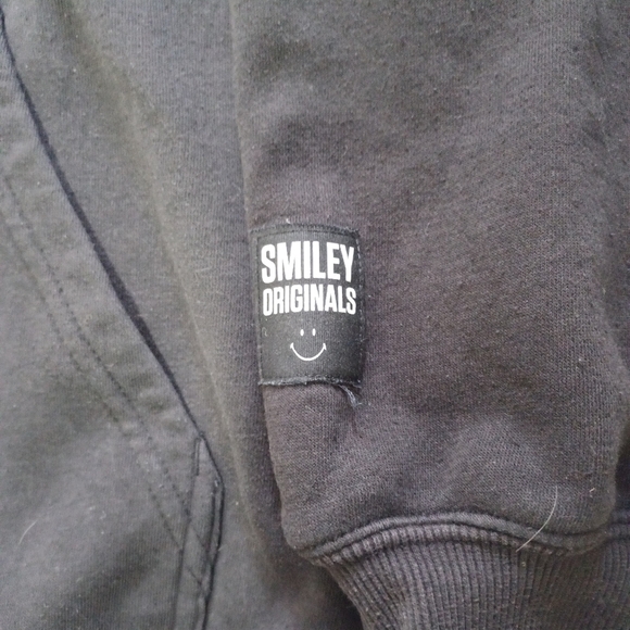 The Smiley Company X H&M Hoodie Mens Size Large Black Logo Pullover Cotton - Picture 3 of 8